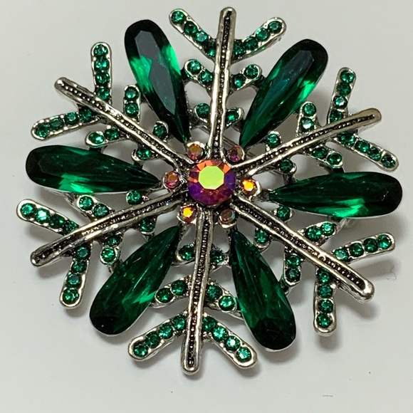 Betsey Johnson Brooch Pin Rhinestone #E052 - Picture 3 of 5